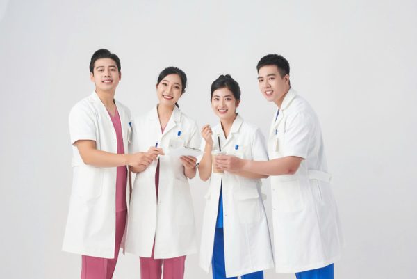 Mẫu đồng phục bệnh viện 15
